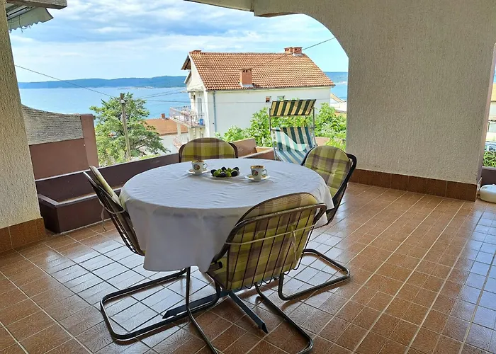 Jil Mit Meerblick Сasa de vacaciones